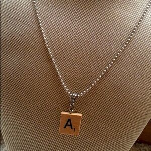 🥰NWT 🛍 Vintage Scrabble Necklace⭐️🛍 UNIQUE ONE OF A KIND — A, R, D, P available